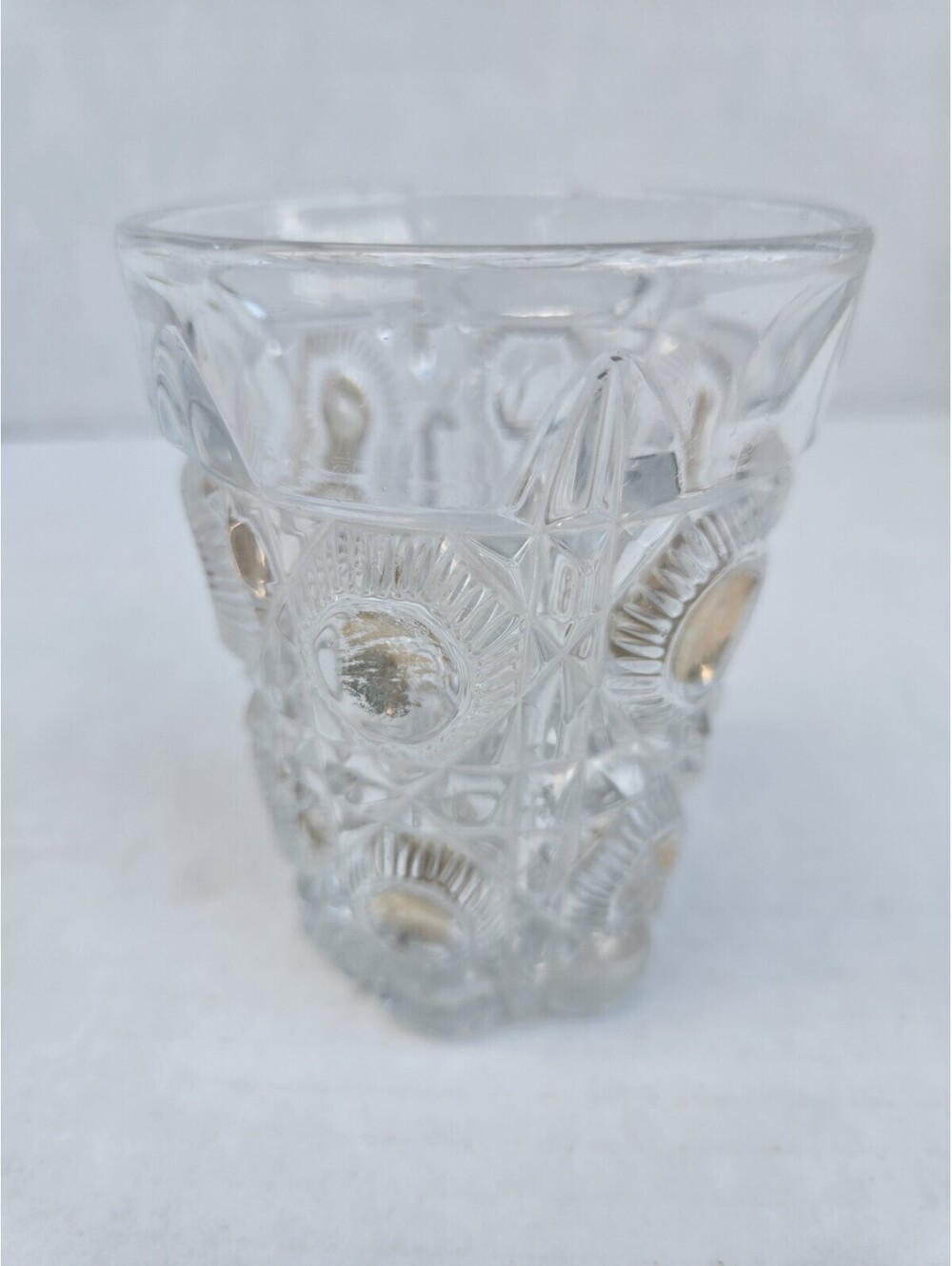 Bulls Eye and Daisy glass, tumbler, cup